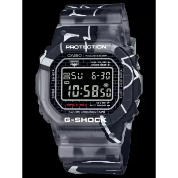 CASIO G-SHOCK DW-5000SS-1ER Men's Digital Watch 42.8 mm Black Ion Plated Steel