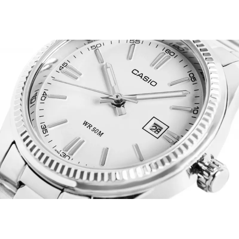 CASIO LTP1302PD7A1V Unisex Analog Quartz Watch, Silver Stainless Steel, 34.5 x 30.2 x 8.7 mm