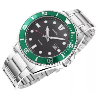 Casio MDV-107D-3AVEF Men's Analog Quartz Watch with Green Dial and Stainless Steel Bracelet, 200m Water Resistance