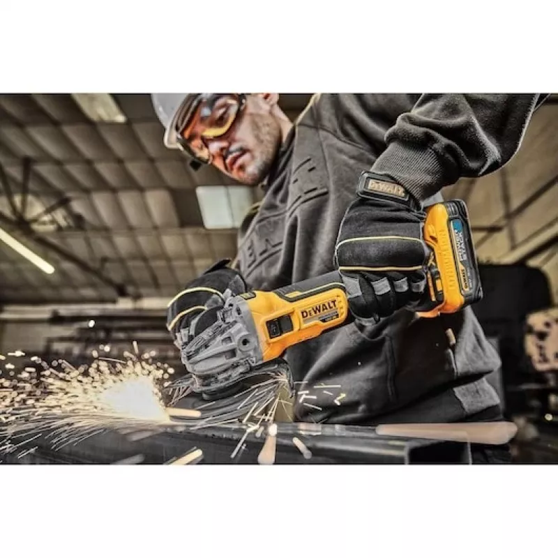 DeWALT DCG405H2T-QW Cordless Floor Polisher/Sander 18V 125mm 5.0Ah XR Li-Ion Brushless TSTAK II Kit