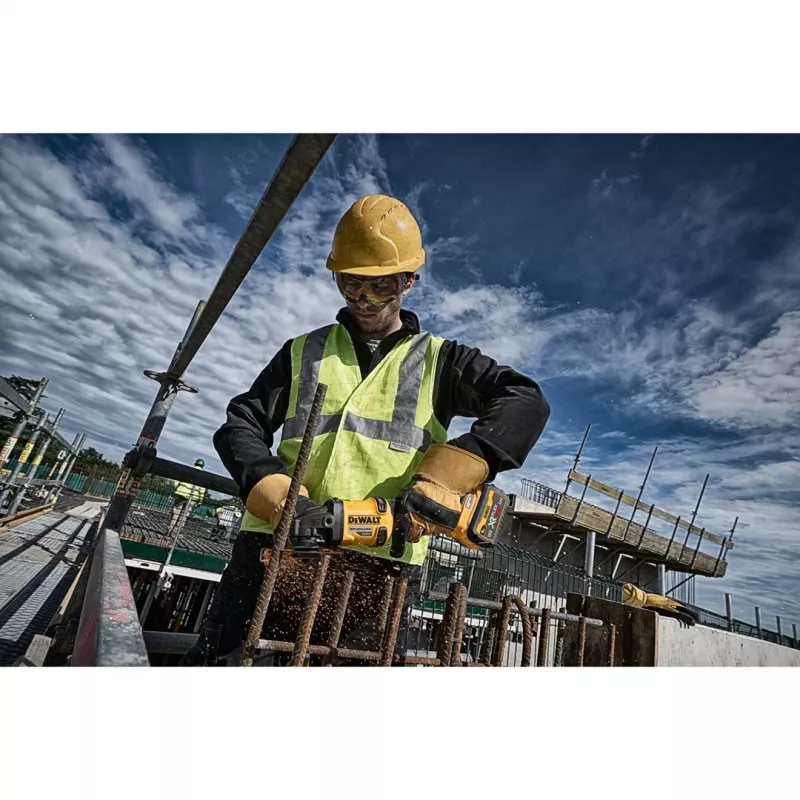 DEWALT DCG418N-XJ Angle Grinder 2.18 kg