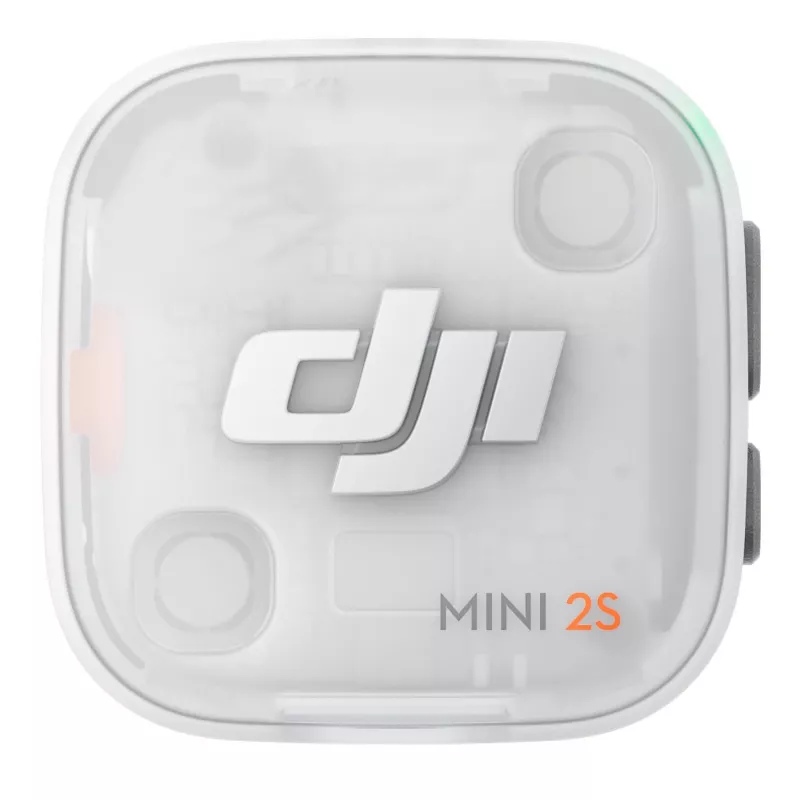 DJI Mini 3 Pro Fly More Kit Plus (CP.RN.00000558) - 2 Intelligent Flight Batteries Plus, Two-Way Charging Hub, Propellers, Shoulder Bag