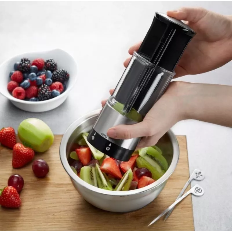 GEFU FLEXICUT Fruit and Vegetable Slicer, Manual Mandoline, Stepless 1-5 mm, Japanese Blade Steel, Black/Silver