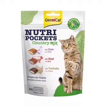 GimCat Nutri Pockets Country Mix Cat Treats 150g – Crunchy Pockets with Poultry, Beef & Lamb, Enriched with Taurine & Vitamins