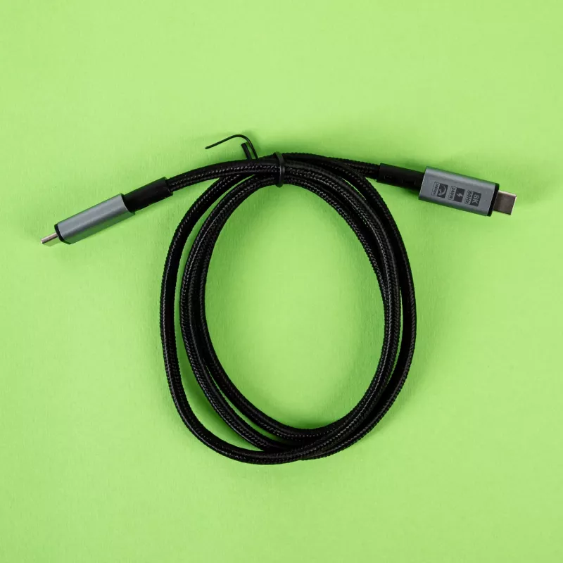 GIZZU 240W 20Gbps USB-C to USB-C Braided Cable 1m Black