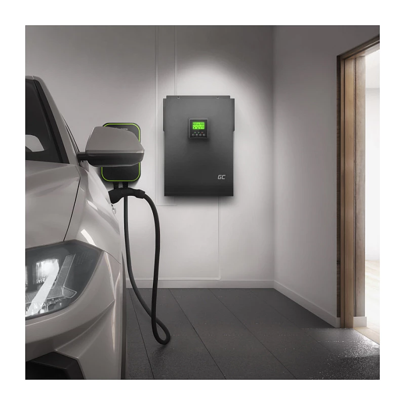 Green Cell Off-Grid Solar Inverter 3000W 48V Pure Sine Wave with MPPT Charger
