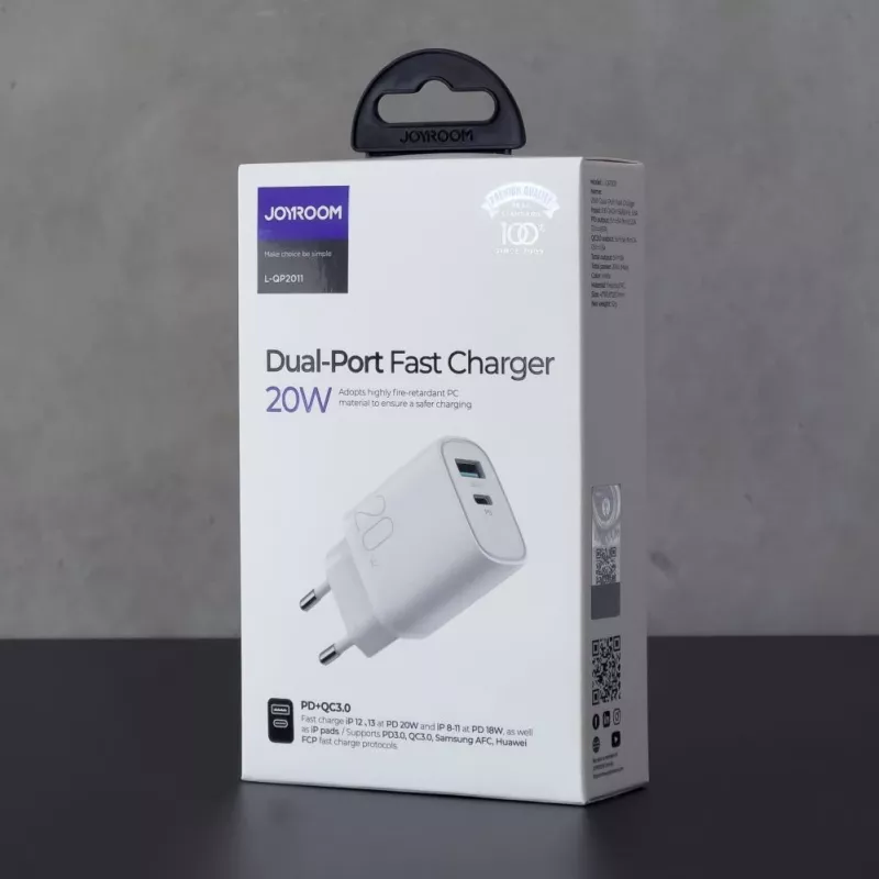 JOYROOM Fast Charger USB-A QC3.0 / USB-C PD 20W White (L-QP2011)