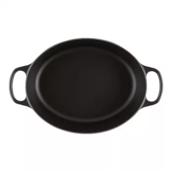 Le Creuset Signature Oval Roaster 31 cm Black Enamelled Cast Iron (4.7L)