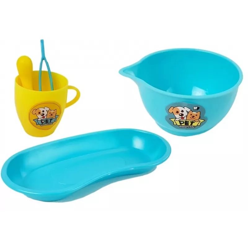 LEAN TOYS Dentist's Small Doctor's Kit Dog. Toothbrush. Squeezed Toothpaste.