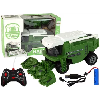LEAN TOYS Remote Controlled Agricultural Harvester R/C Lights Green