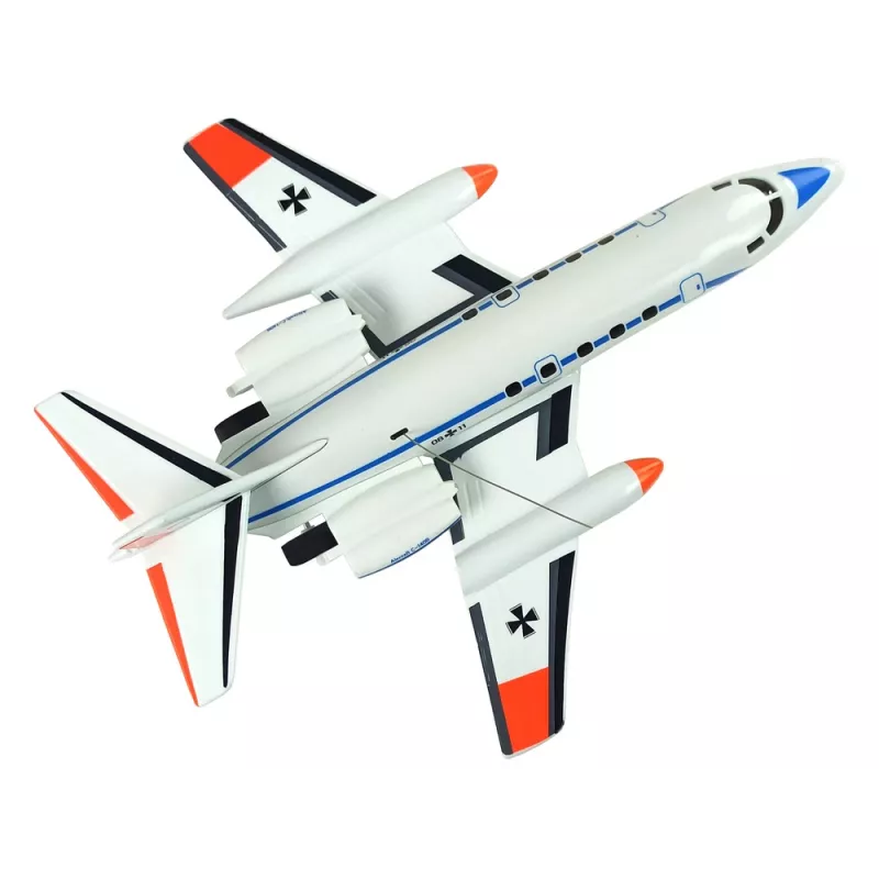 LEAN TOYS Remote Controlled Passenger Aircraft with LED Lights 40 MHz Pilot