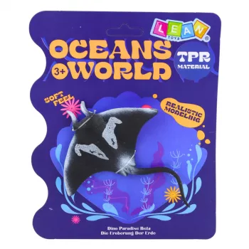 LEAN TOYS Stingray Rubber Figurine Stretchable Realistic Ocean Fish 13cm