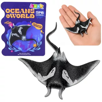 LEAN TOYS Stingray Rubber Figurine Stretchable Realistic Ocean Fish 13cm
