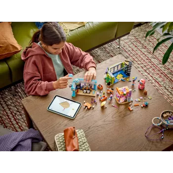 LEGO Friends 42674 Comic Book and Game Store Building Set
