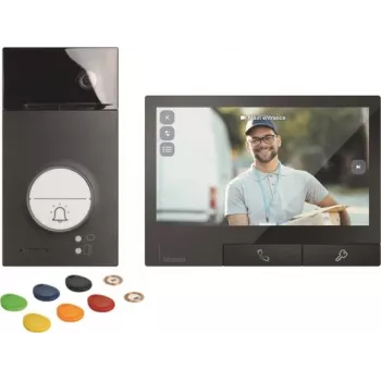 LEGRAND Bticino Flex'ONE Video Intercom Kit with LINEA 3000 Door Station and CLASSE 300X Indoor Monitor, 1-Button, Black 363943