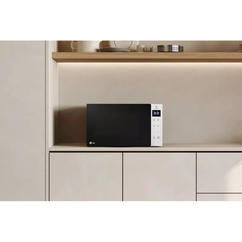 LG MS2032GASW Freestanding Solo Microwave 20 Litres 700W White