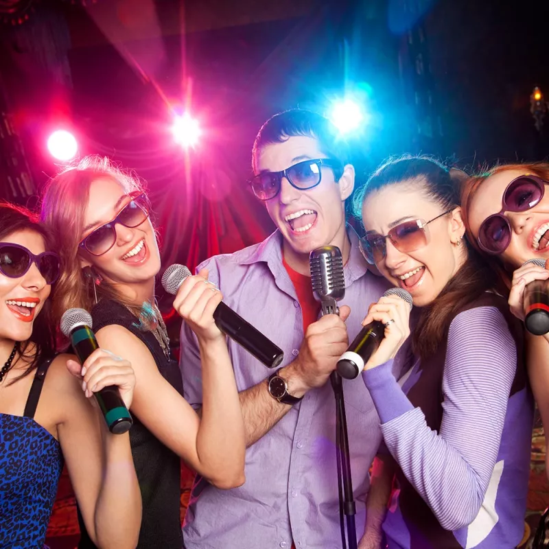 Manta SPK815 Portable Bluetooth Party Speaker with Karaoke, 30W RMS, Disco LED, FM Radio, USB/SD/AUX