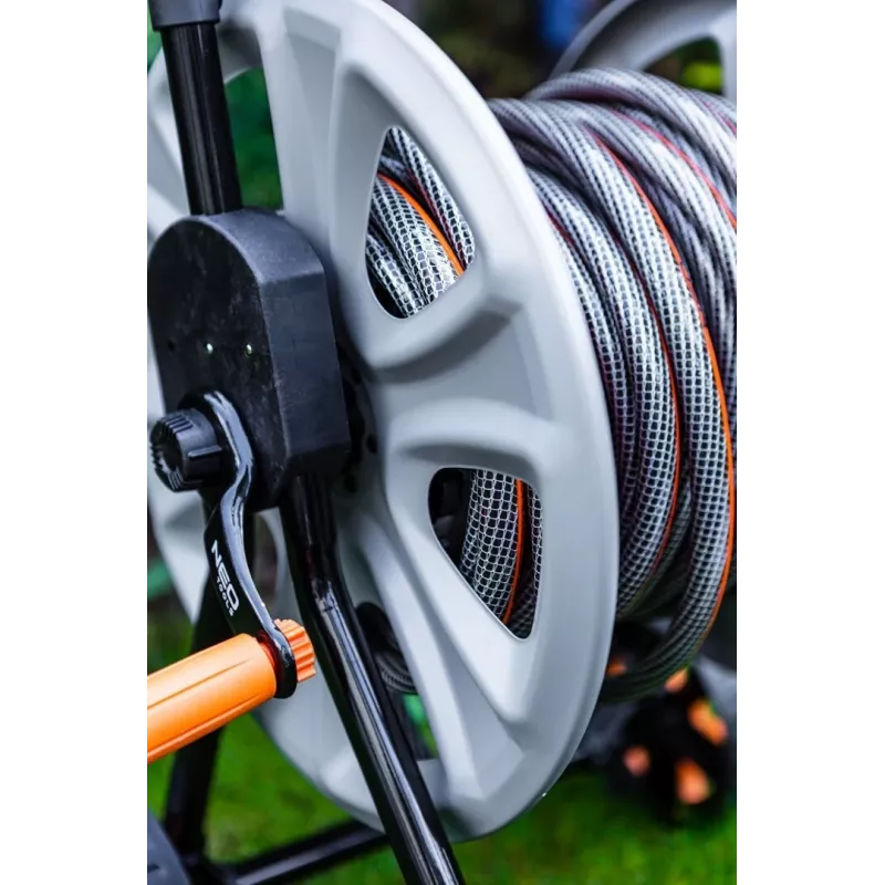 NEO TOOLS 3/4 inch x 30m 6-Ply Reinforced PVC Garden Hose, 25 Bar Burst Pressure, UV & Algae Resistant, Green