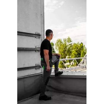 NEO Tools 81-290-XXXL Protective Trousers Black