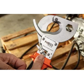 NEO TOOLS Copper and Aluminum Cable Cutter 400mm² | Ratchet Action | 52mm Max Diameter