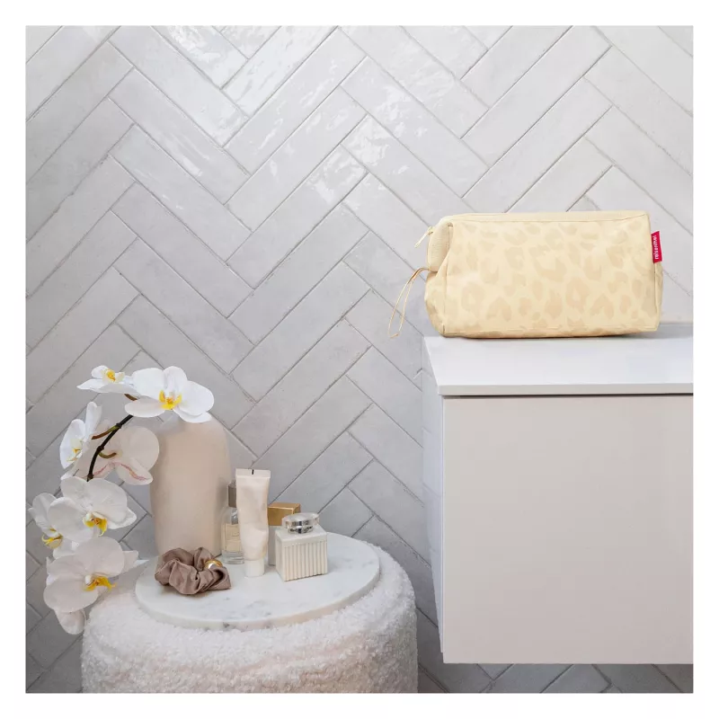 Reisenthel Travelcosmetic Toiletry Bag Leo Vanilla 4L Water-Repellent WC1043