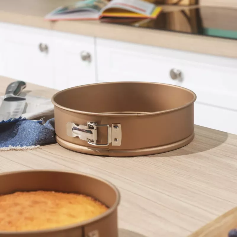 Russell Hobbs RH03791G Opulence 3 Piece Springform Tin Set