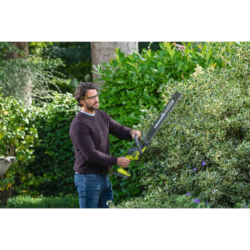RYOBI ONE+ Cordless Hedge Trimmer RY18HT50A-125, 18V (Green/Black, Li-Ion Battery 2.5Ah)