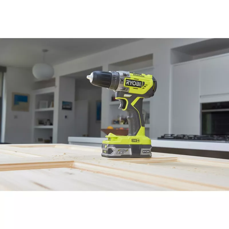 RYOBI ONE+ Cordless Percussion Drill Driver R18PD5-220S, 18V (Green/Black, 2x 2.0Ah Li-Ion Batteries)