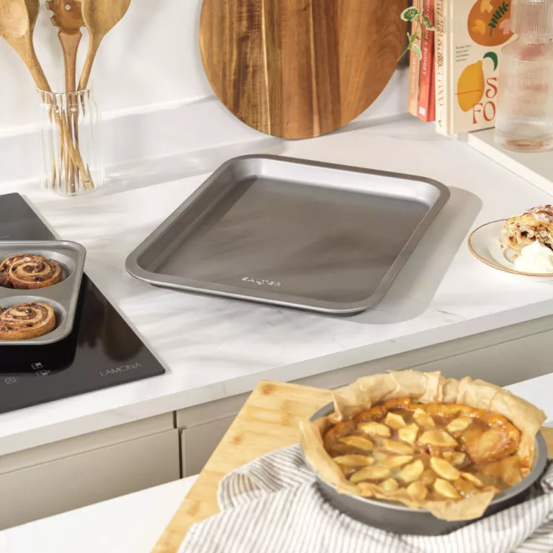 Salter BW13667 Essentials 41cm Baking Tray - Carbon Steel, Non-Stick, Charcoal