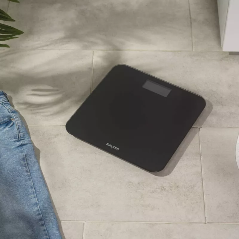 Salter SA00600BCFEU12 Brushed Finish Electronic Scale - Black, 5 kg Digital Kitchen Scale