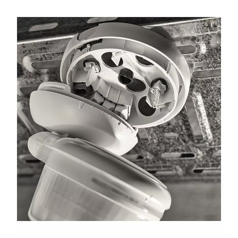 Schnabl UBK Universal Cable Tray Fastening Clip – Direct Mounting Without Drilling, Galvanized Steel, 50 kg Load Capacity