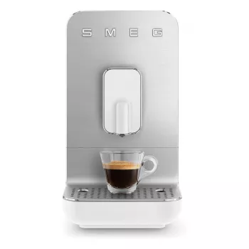 SMEG BCC11WHMEU Fully Automatic Coffee Machine with Steam Wand, 19 Bar, 1.4L, White