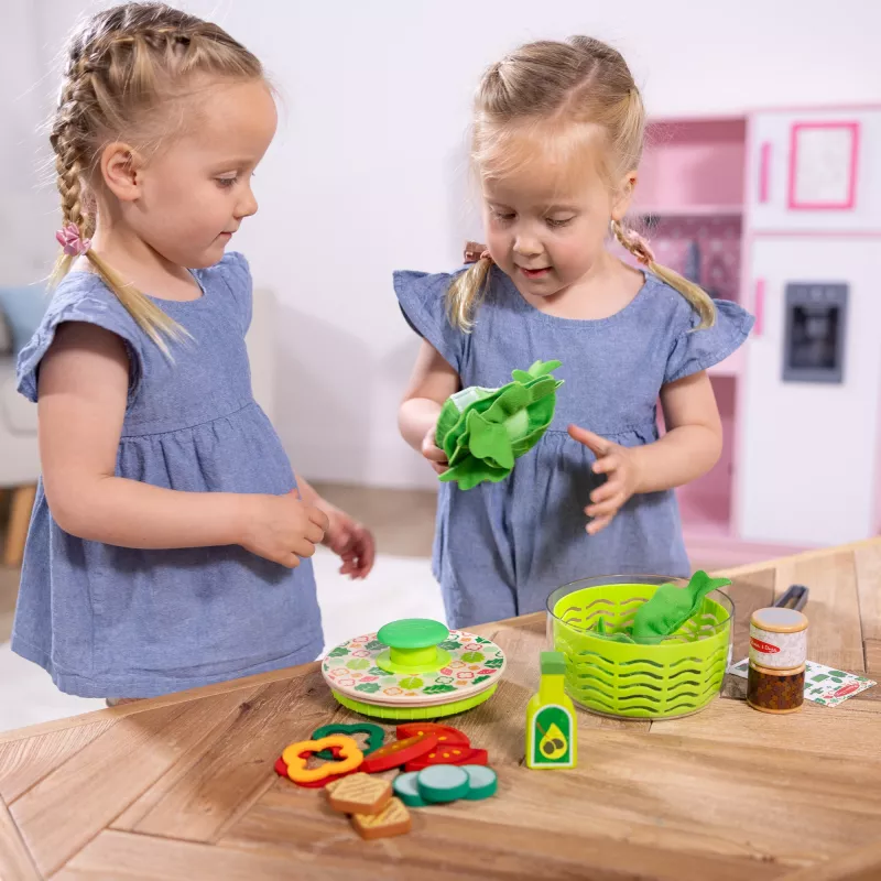 Spin Master Melissa & Doug Salad Spinner Play Set - 22 Pieces