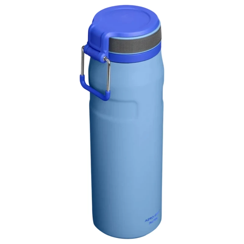 STANLEY IceFlow Bottle Twist Flip 0.71L Light Blue Vacuum Insulated Stainless Steel Water Bottle with Straw