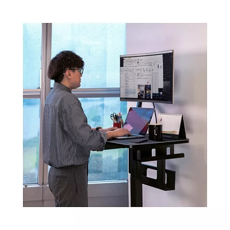 Thermaltake CycleDesk 100 GGD Electric Height-Adjustable Desk with RGB, Black