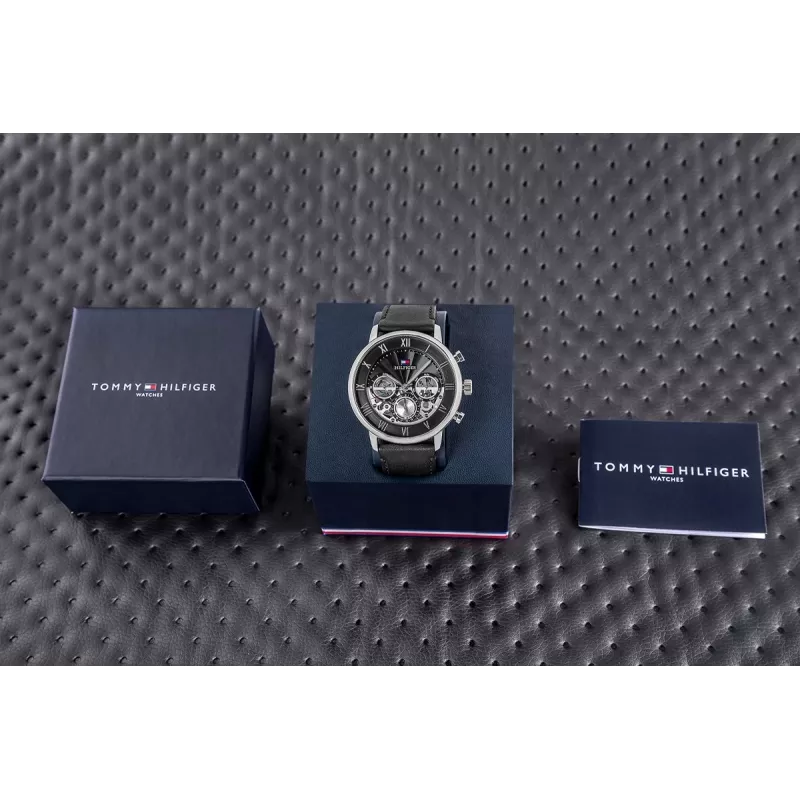 Tommy Hilfiger Men's Damon Quartz Stainless Steel Watch 40mm Blue Dial 1710565