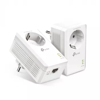 TP-Link AV1000 Gigabit Passthrough Powerline Starter Kit (TL-PA7017PKIT)