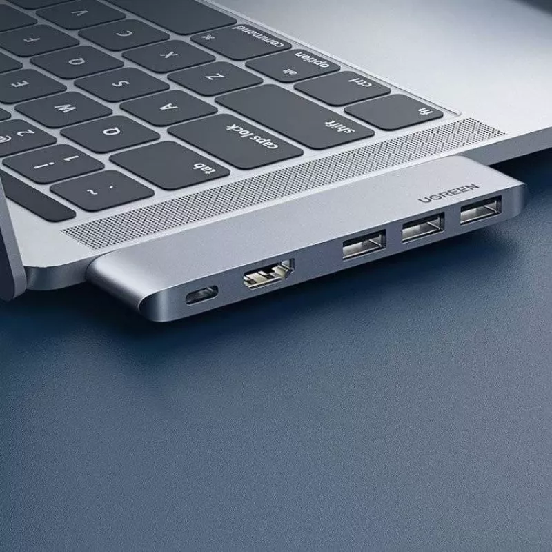 UGREEN 60559 USB-C Docking Station 9-in-1 Hub with 4K HDMI, 3x USB 3.0, Gigabit Ethernet, SD/MicroSD, 100W PD, Silver