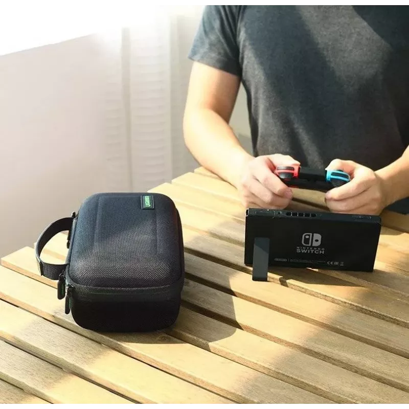 UGREEN LP145 Protective Carrying Case for Nintendo Switch, EVA Hard Shell, Oxford Black