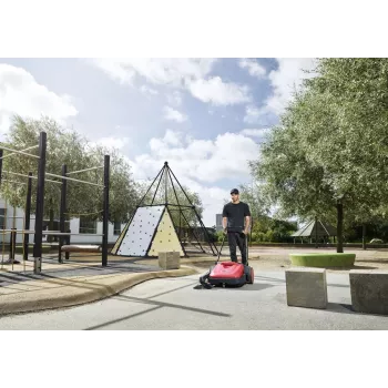 VIPER Manual Push Sweeper 50000492, 680 mm Sweeping Width, 38 L Hopper, Indoor & Outdoor