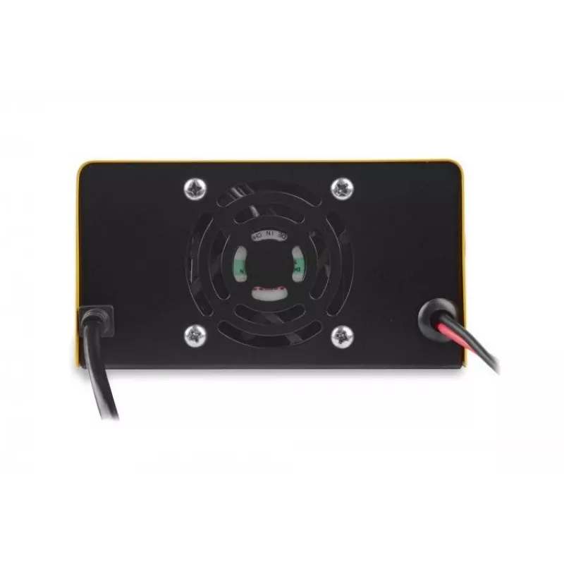 VOLT POLSKA Smart Volt Battery Charger 6V/12V 15A with LCD Display and 7-Stage Charging