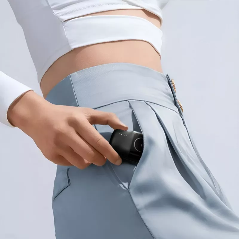 Wozinsky WF16-YLS Mini Power Bank 5000mAh 15W with Built-in USB-C Cable and Apple Watch Charger - Black