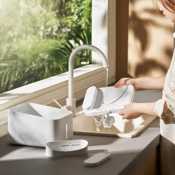 Xiaomi Smart Pet Fountain 2 - 2L Automatic Cat & Dog Water Dispenser with Quadruple Filtration, App Control, Silent Pump, White