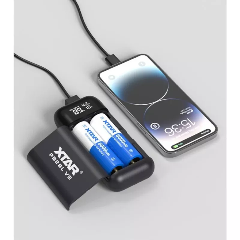 XTAR PB2SLV2 18650 Battery Charger and Power Bank with USB-C PD3.0 & QC3.0